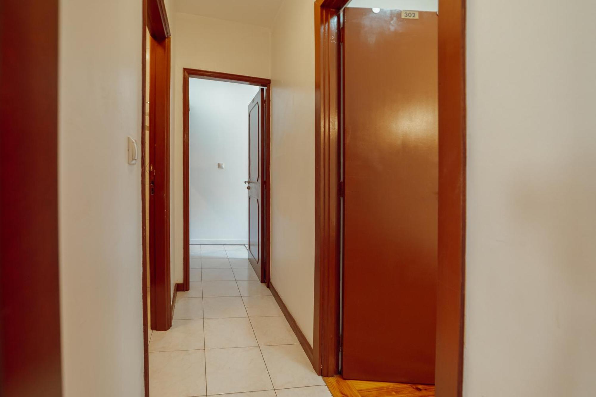 Twin Room Private External Bathroom